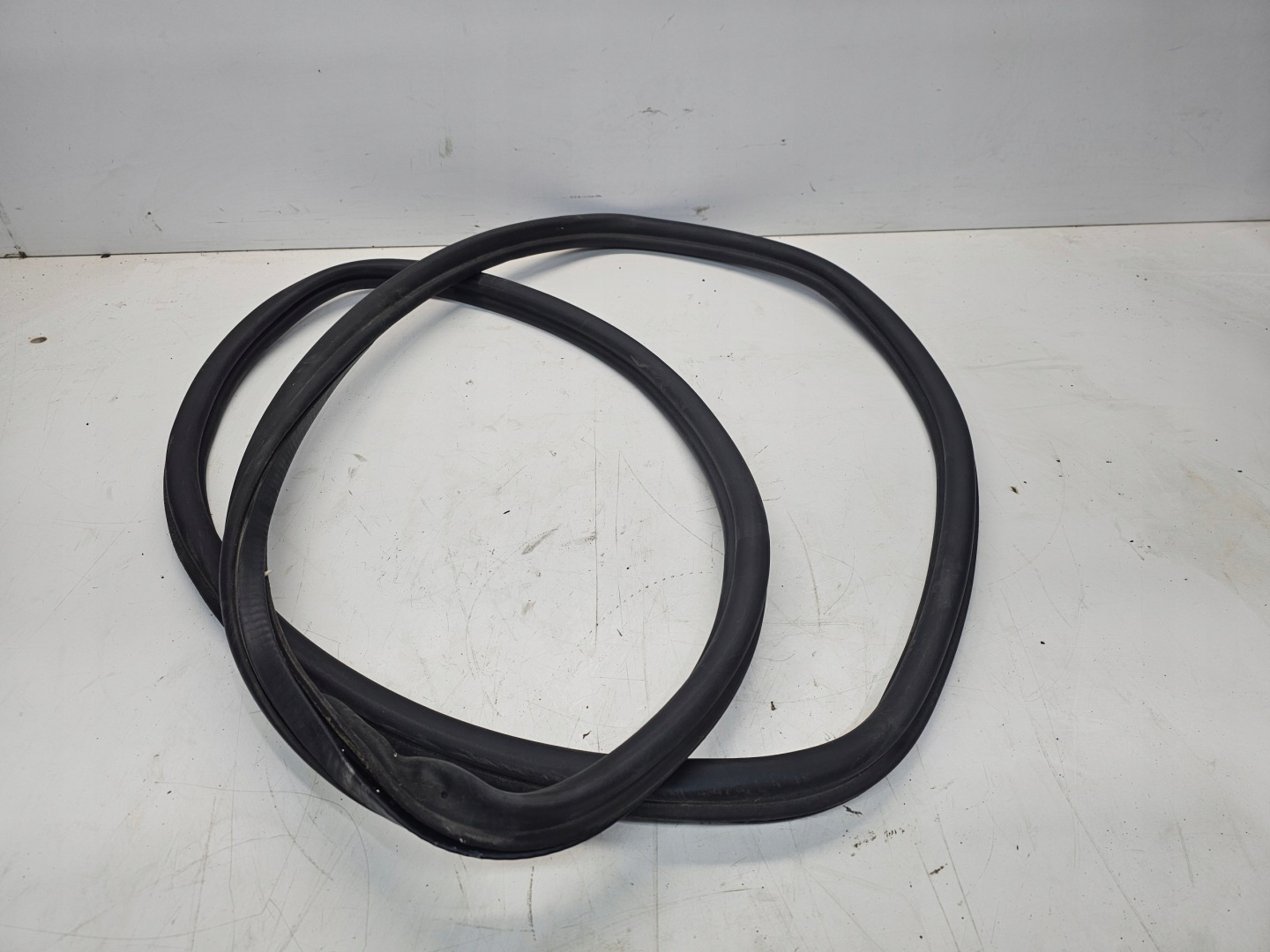 gasket bonnet boot AUDI A3 8P 8P4827705