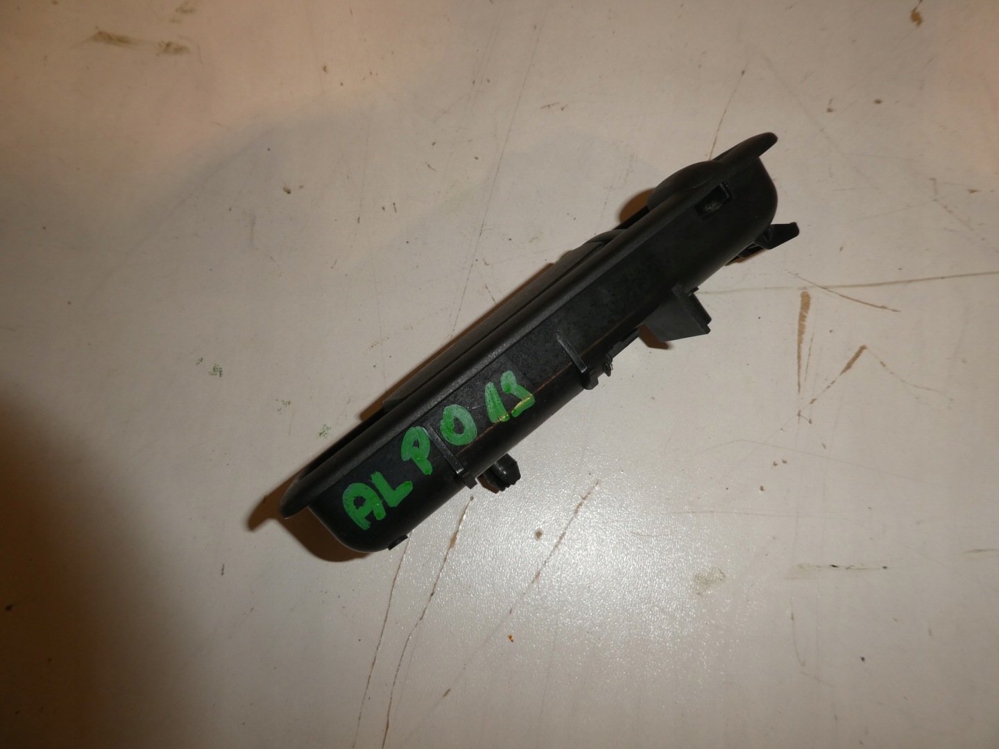 handle seat VW PASSAT B7 3AF885592 right