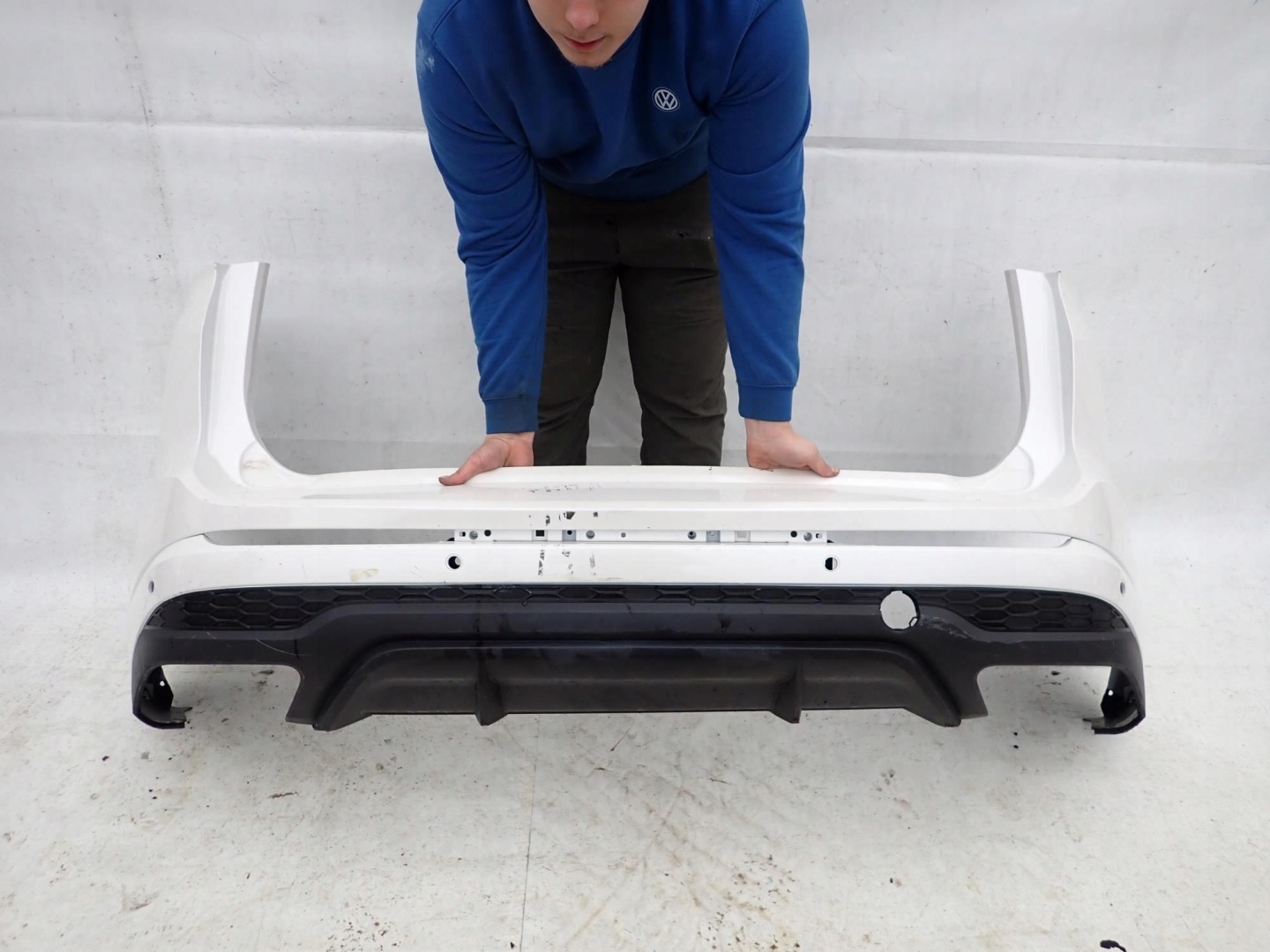 FORD EDGE II 2 MK2 14-18 bumper rear part rear PDC