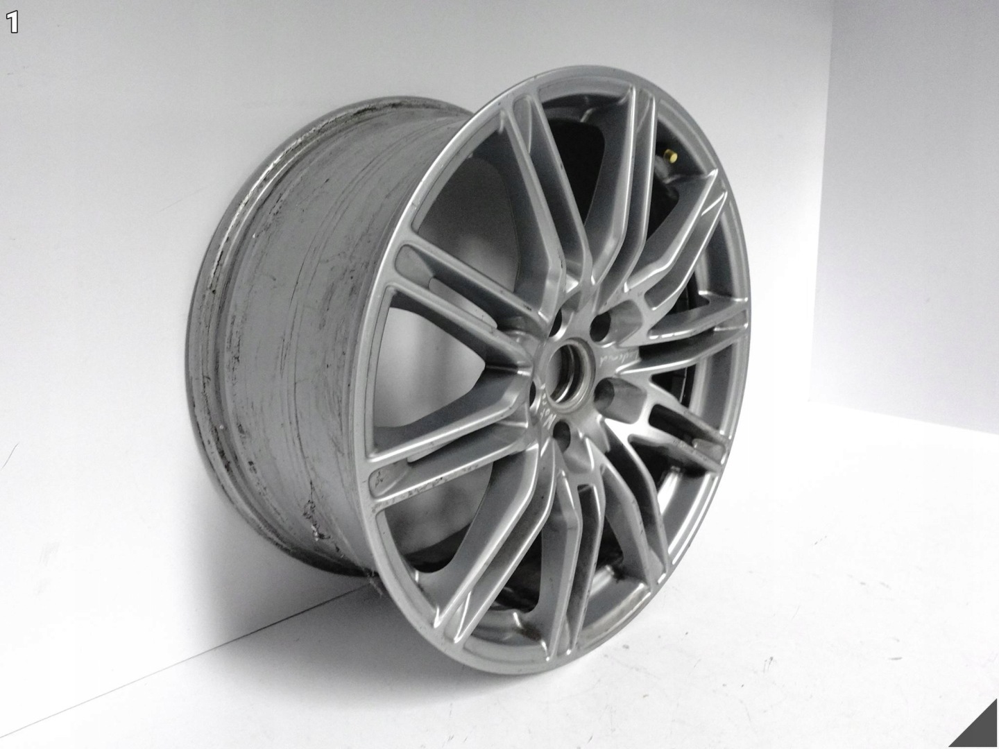 PORSCHE CAYENNE 7P5 SPORT EDITION disk disk 10Jx21 ET50 5x130