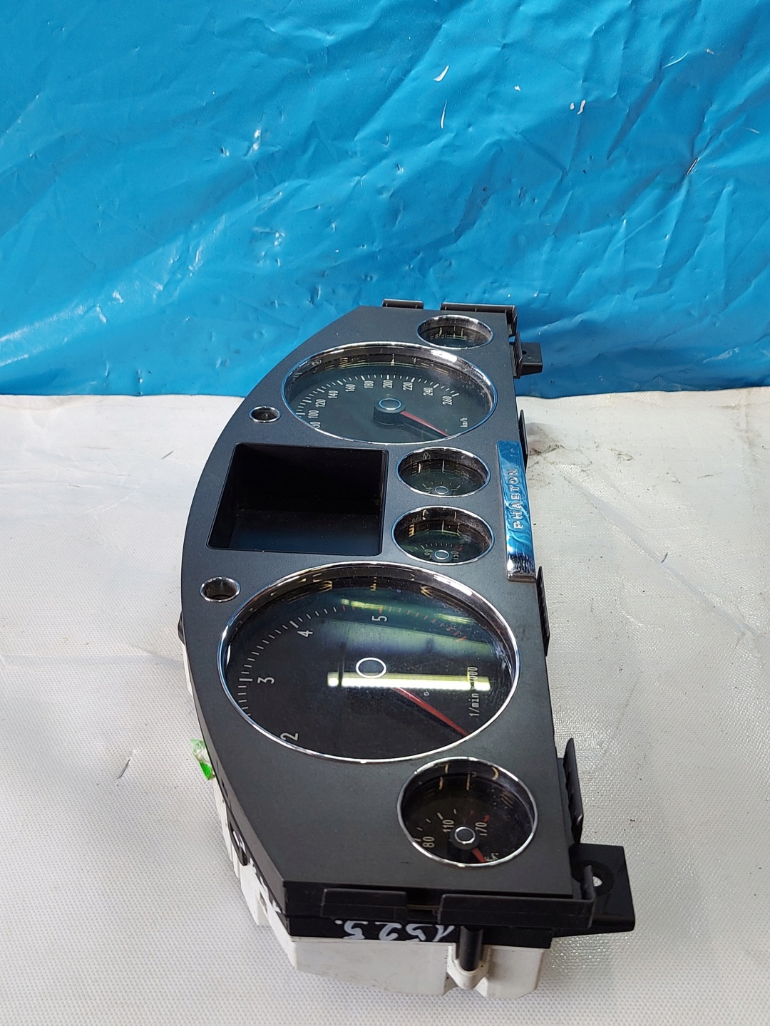 dials clock VW PHEATON 3.0 TDI 3D0920885K