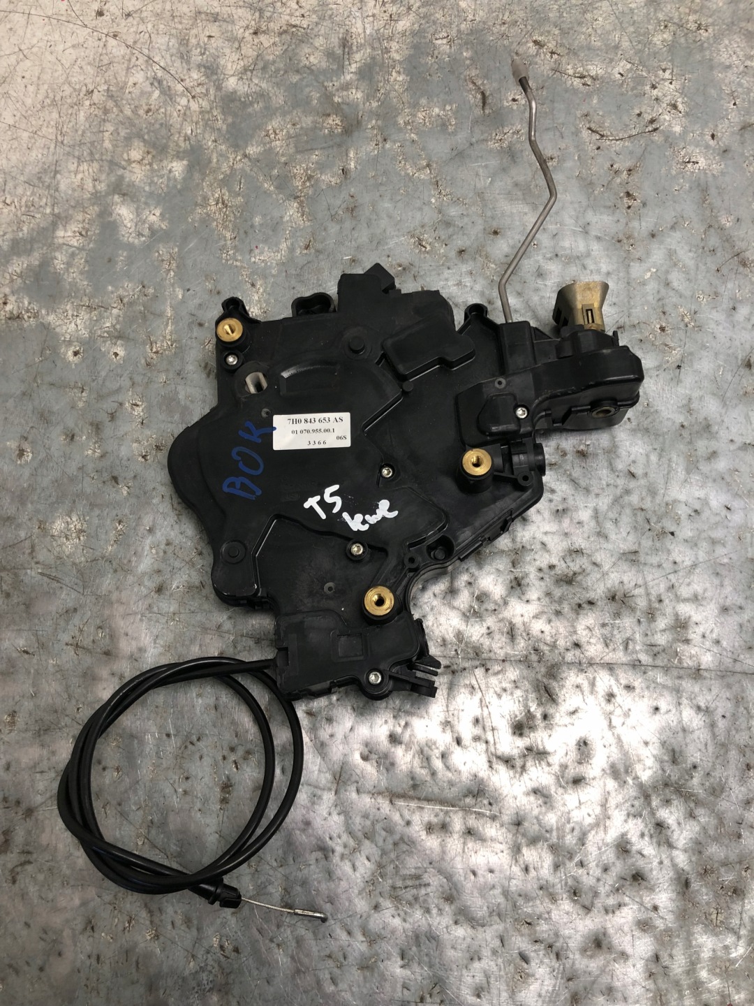 Schloß Tür gleitende links VW T5 7H0843653AS