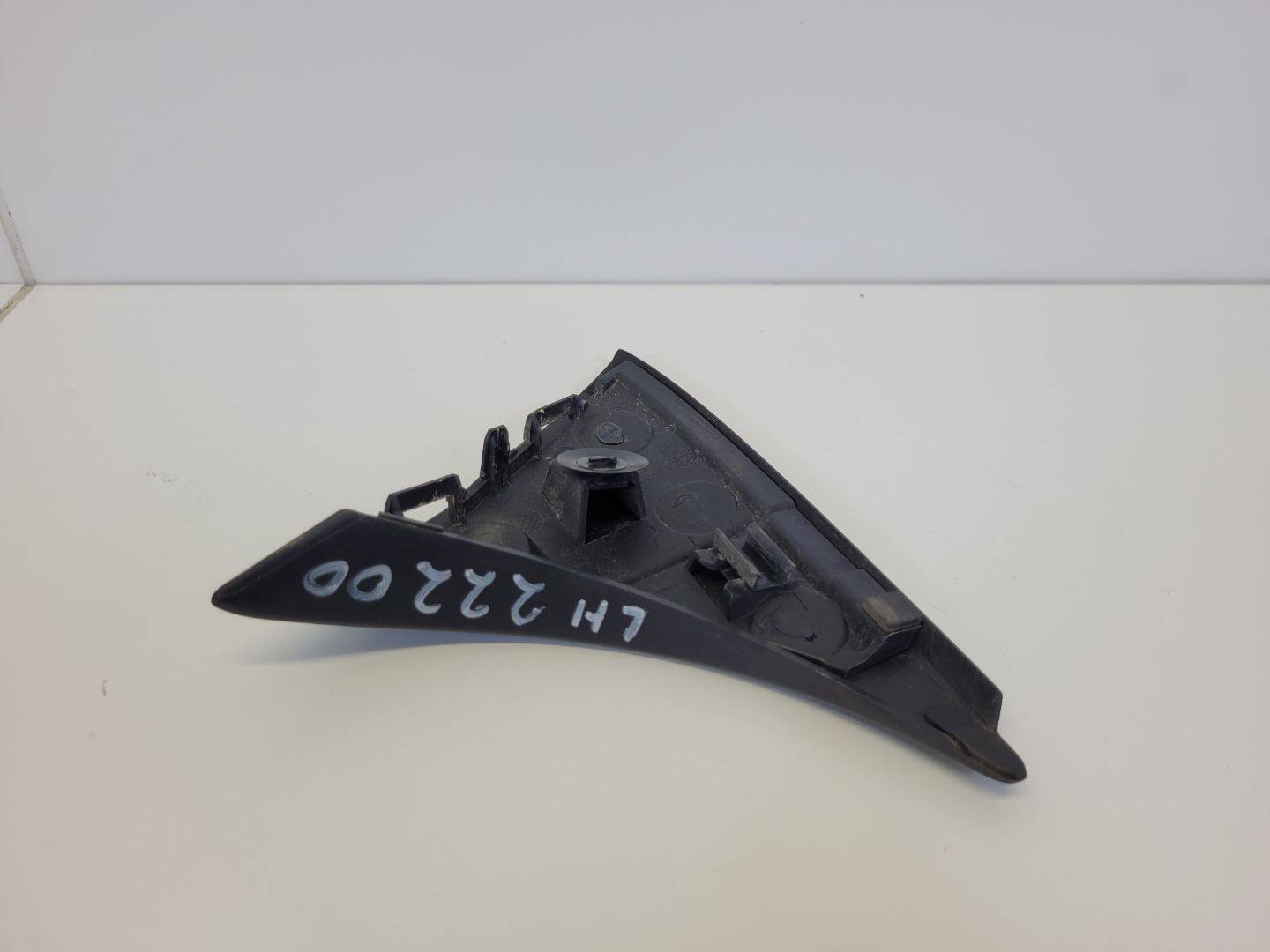 moulding bonnet Mazda 3 3 2016 BJT6519C1