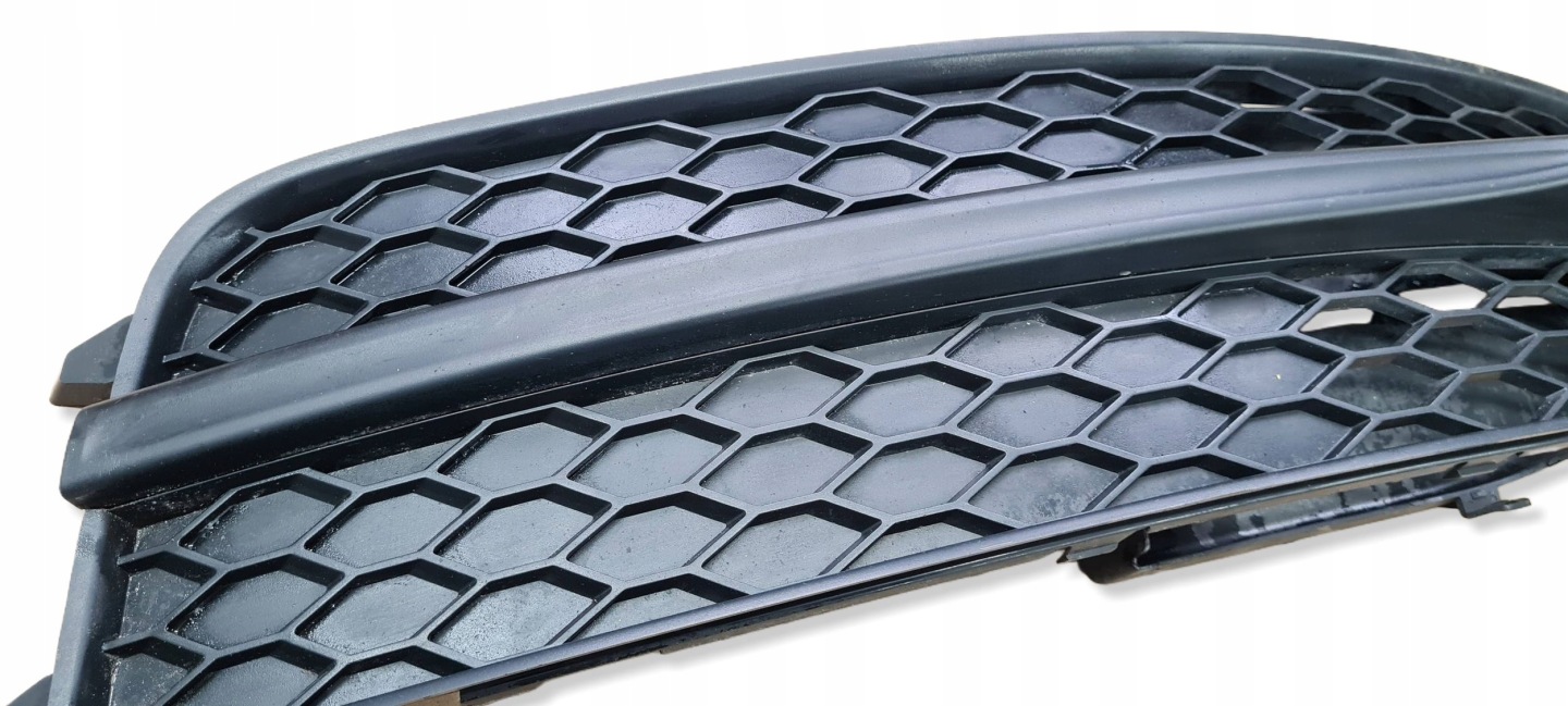 A7 4G grid of a bumper right right front SLINE 4G8807682B 4G8807682D