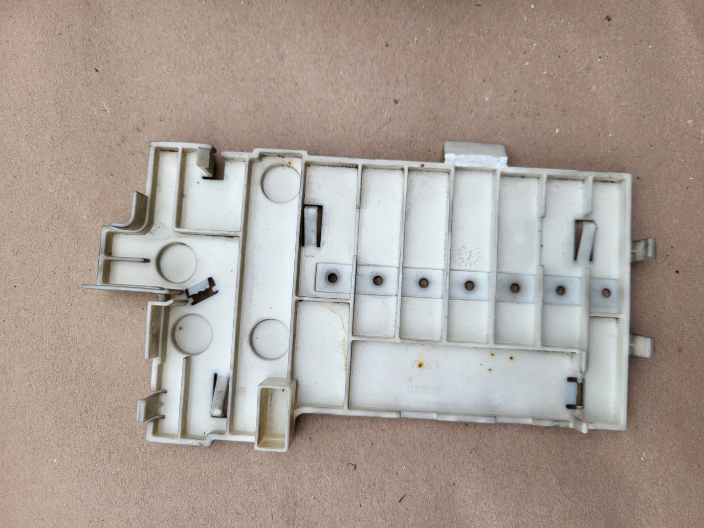 compartment BEZPIECZNIKOWY BMW 5 E39 OE EU 8387543 8387541 5018483