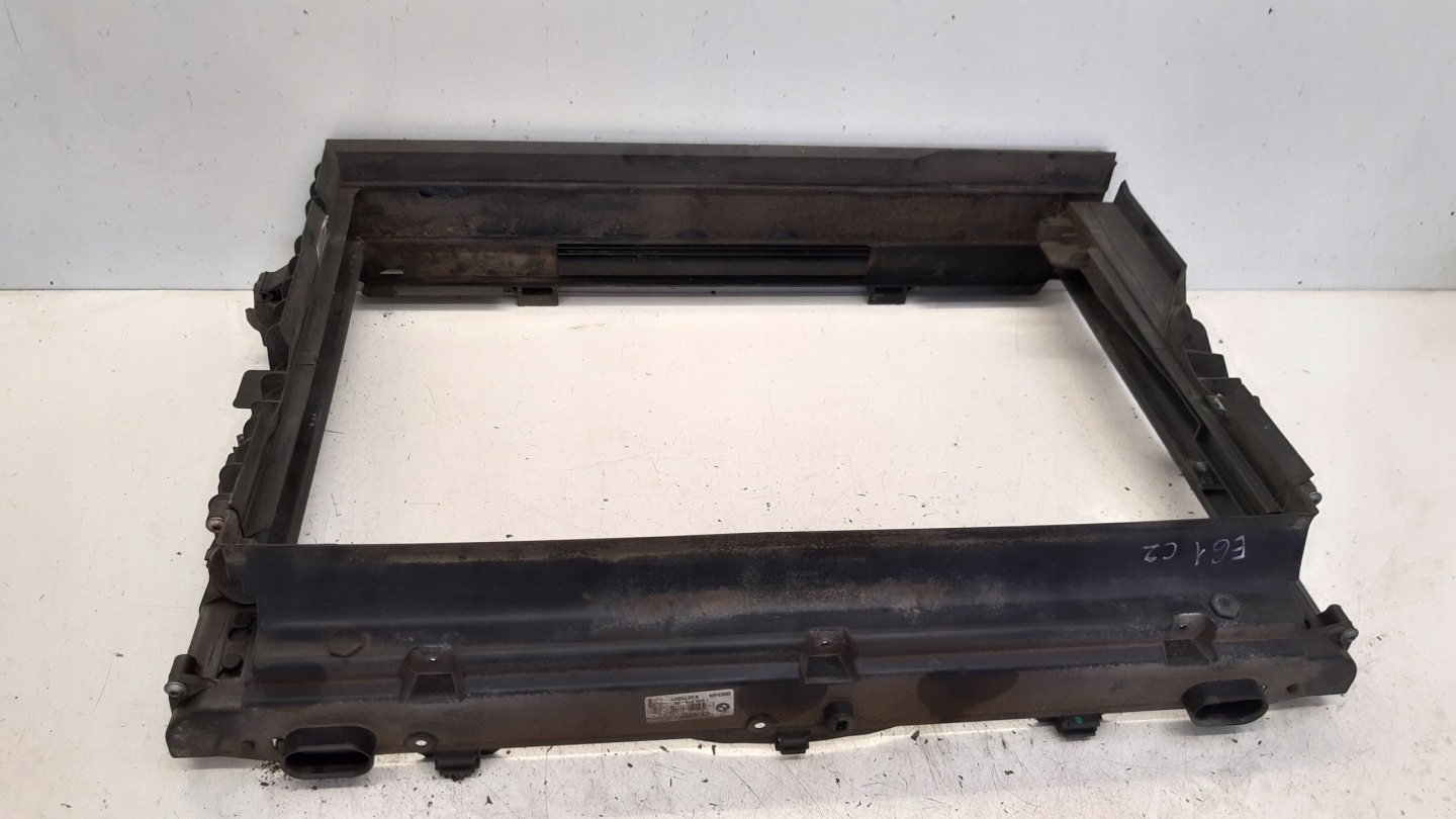 obal chladiče 7545815 BMW E61 LIFT
