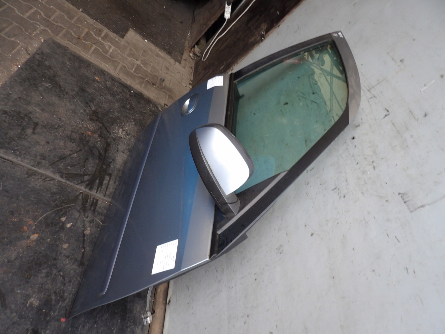 Opel Meriva and door front right HB 5D lak. Z163