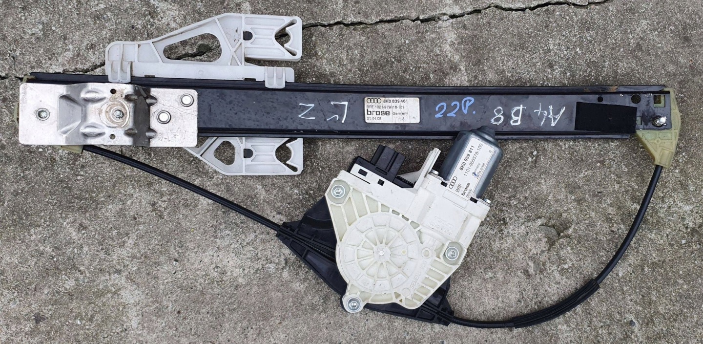 Audi A4 B8 8K0 window regulator left rear part