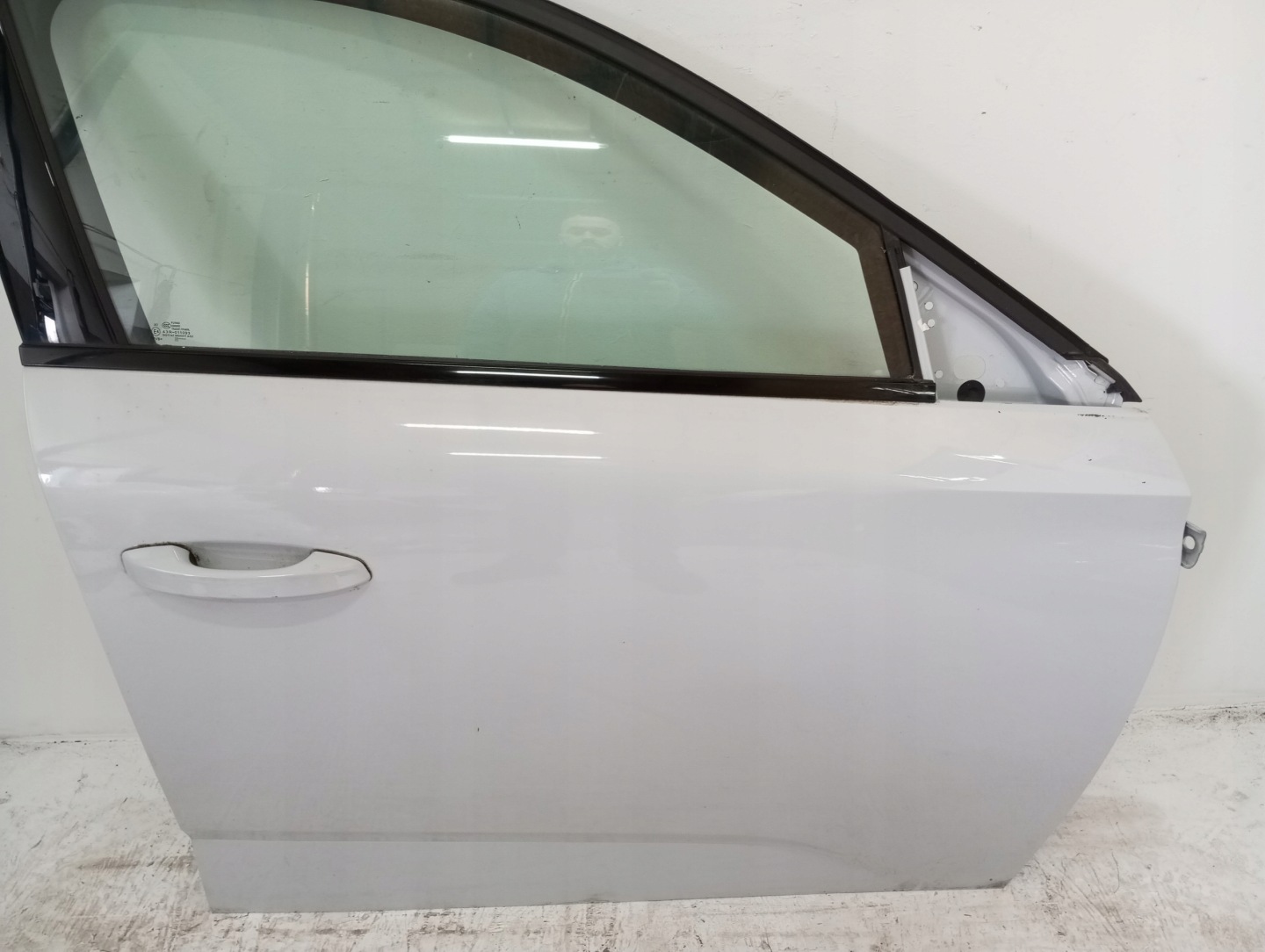 door right front PEUGEOT 308 T10 23R