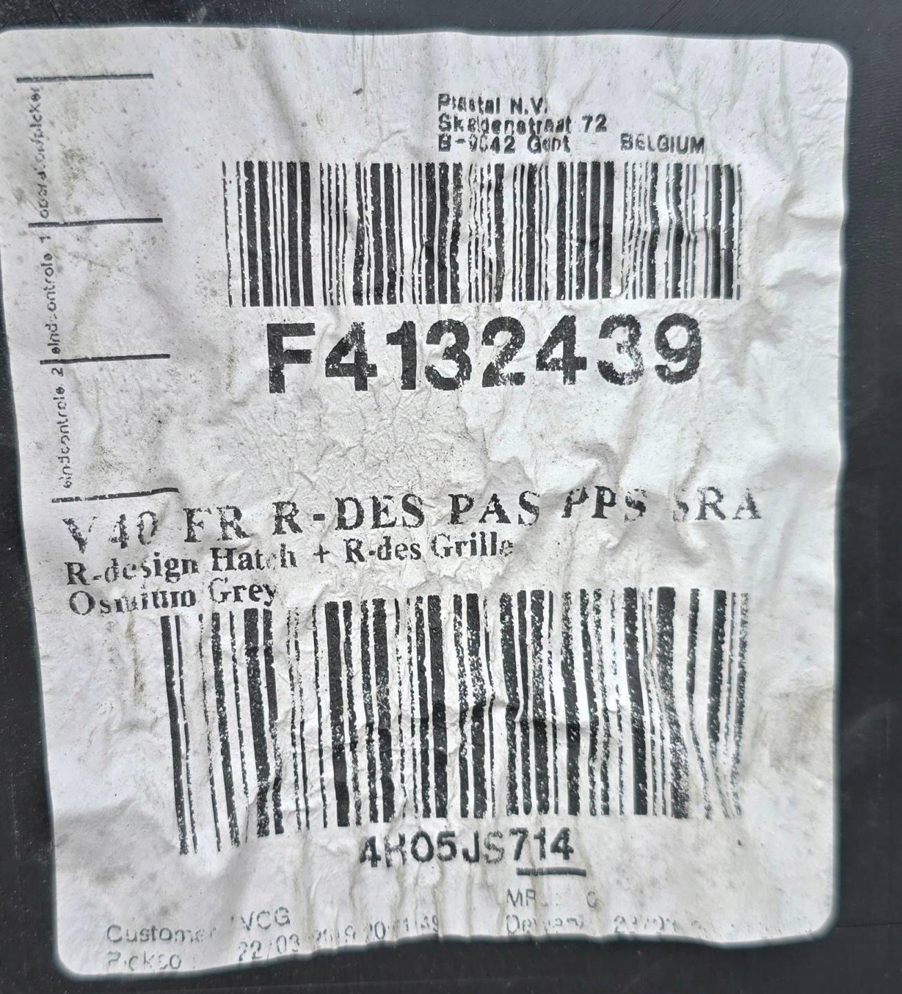 Volvo V40 predok nárazník predný