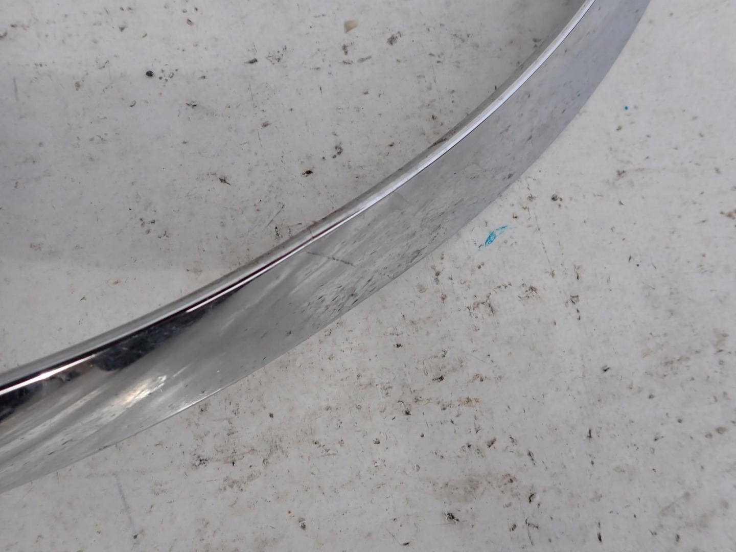 MINI COOPER III 3 F55 13-> frame CHROM lights left front