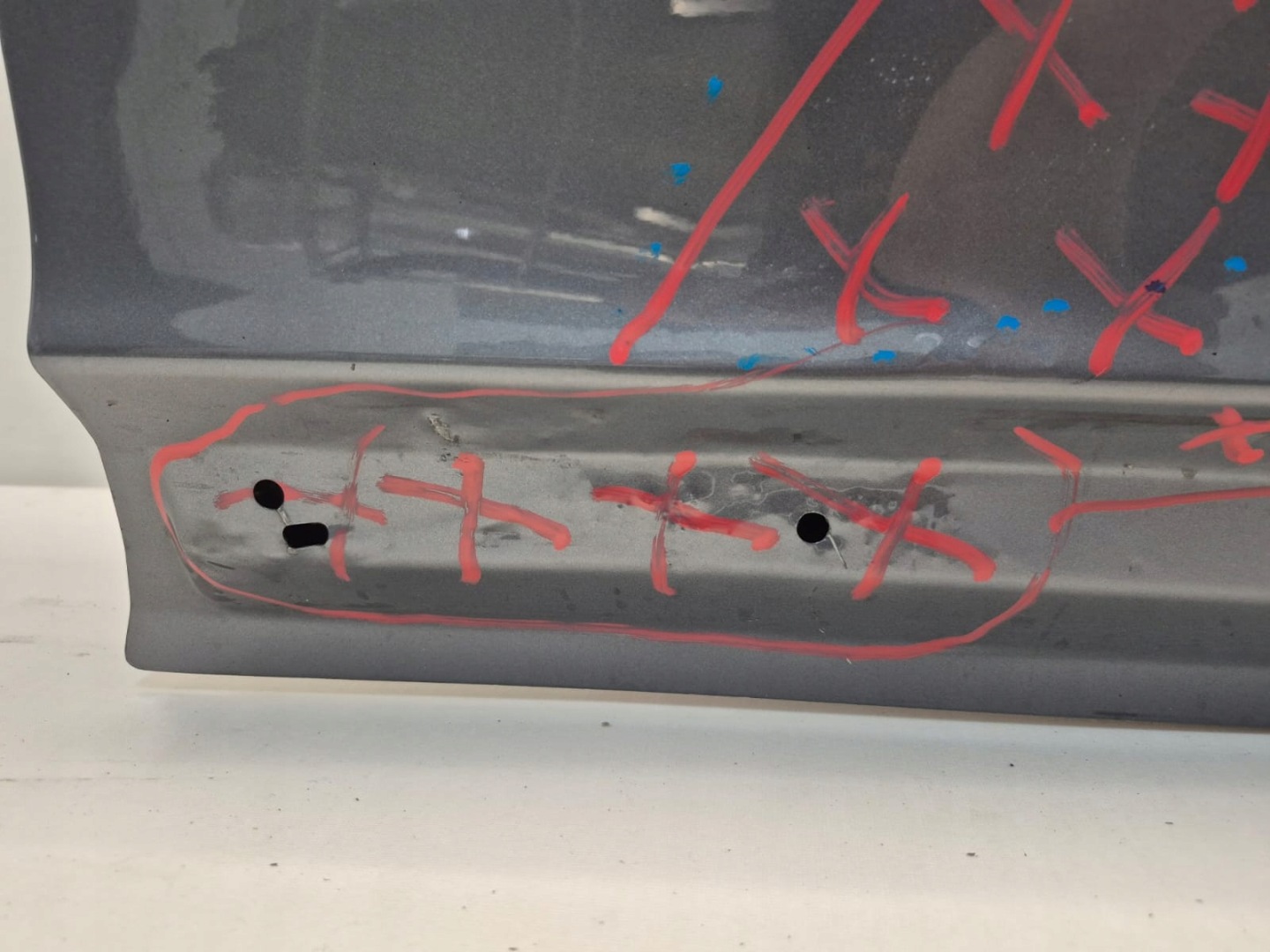 VOLVO XC60 and 1 08-17 door front front right