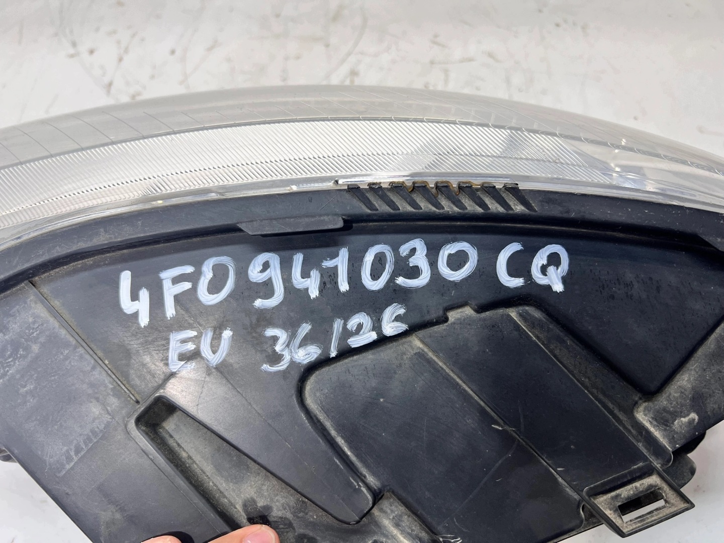 REFLEKTOR right front XENON AUDI A6 C6 4F0941030CQ EU 36/26