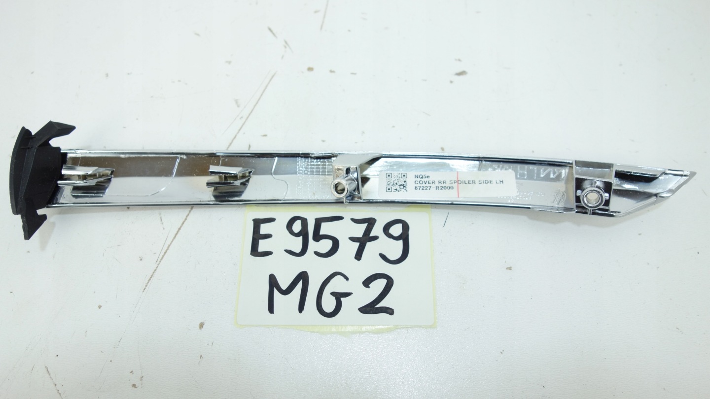 KIA SPORTAGE V 2021- moulding SPOILER bonnet boot left rear part 87227-R2000