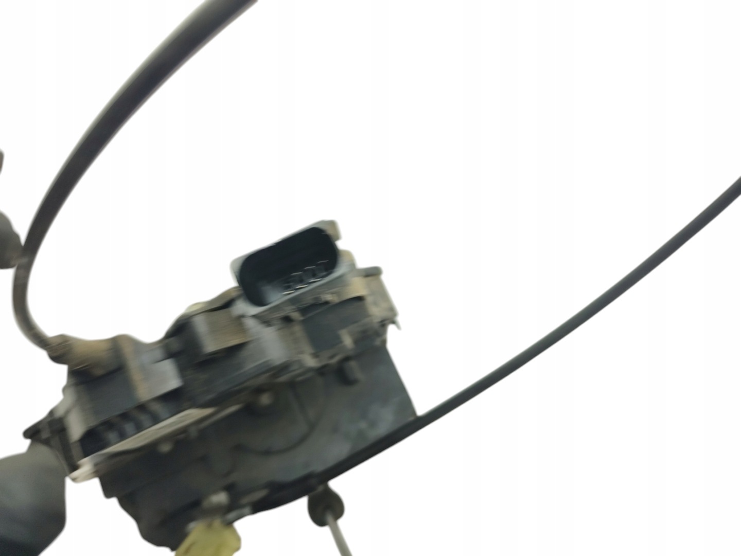 lock door left front 6 PIN OPEL CORSA D 5570894 EUROPA