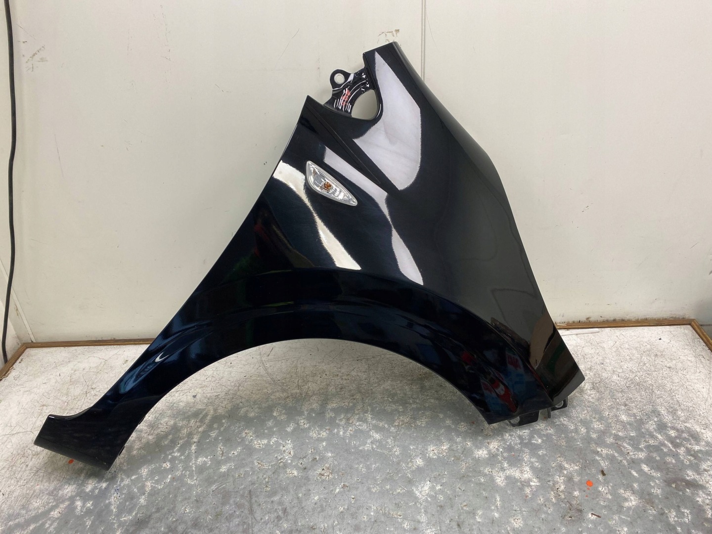 KIA PICANTO III original fender right front front ABP black