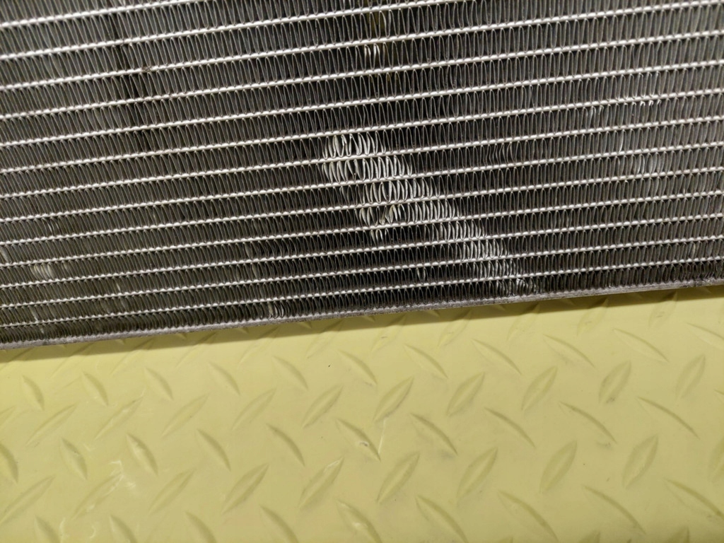 SAAB 9-3 II 1.9 D water cooler