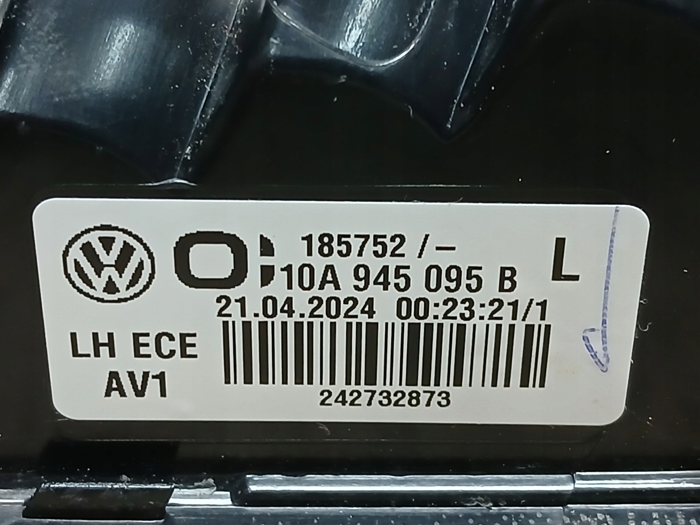 light rear part left VW ID3 ID-3 ID 3 ID.3 10A LED 19- 10A945095B