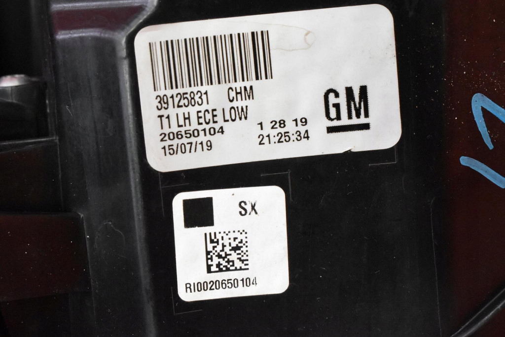 light left rear part rear 39125831 OPEL INSIGNIA B 5D HB 17-20
