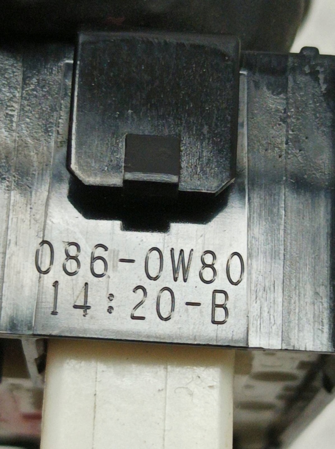 window control switch rear part left right KOMPLET E16 E18 192801 Toyota Corolla XI