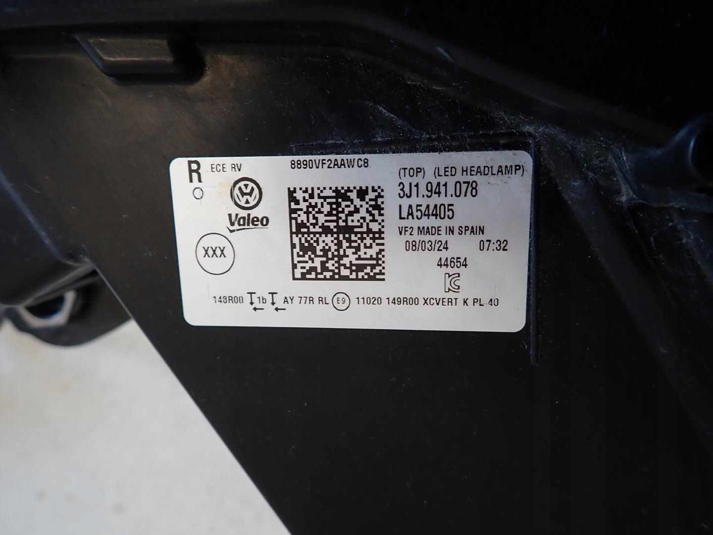 light front front right VW PASSAT B9 2023- FULL LED 3J1941078
