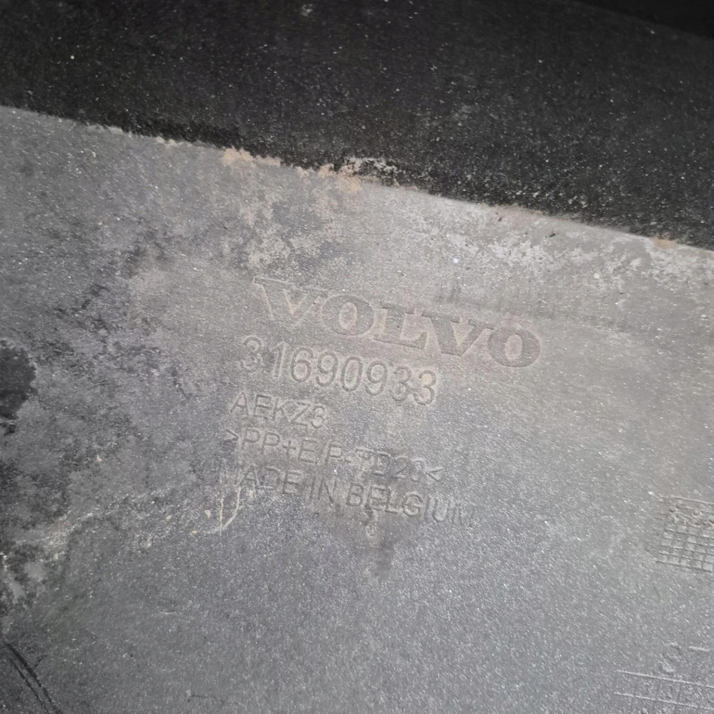VOLVO XC40 RECHARGE LIFT 22-> bumper front front washer