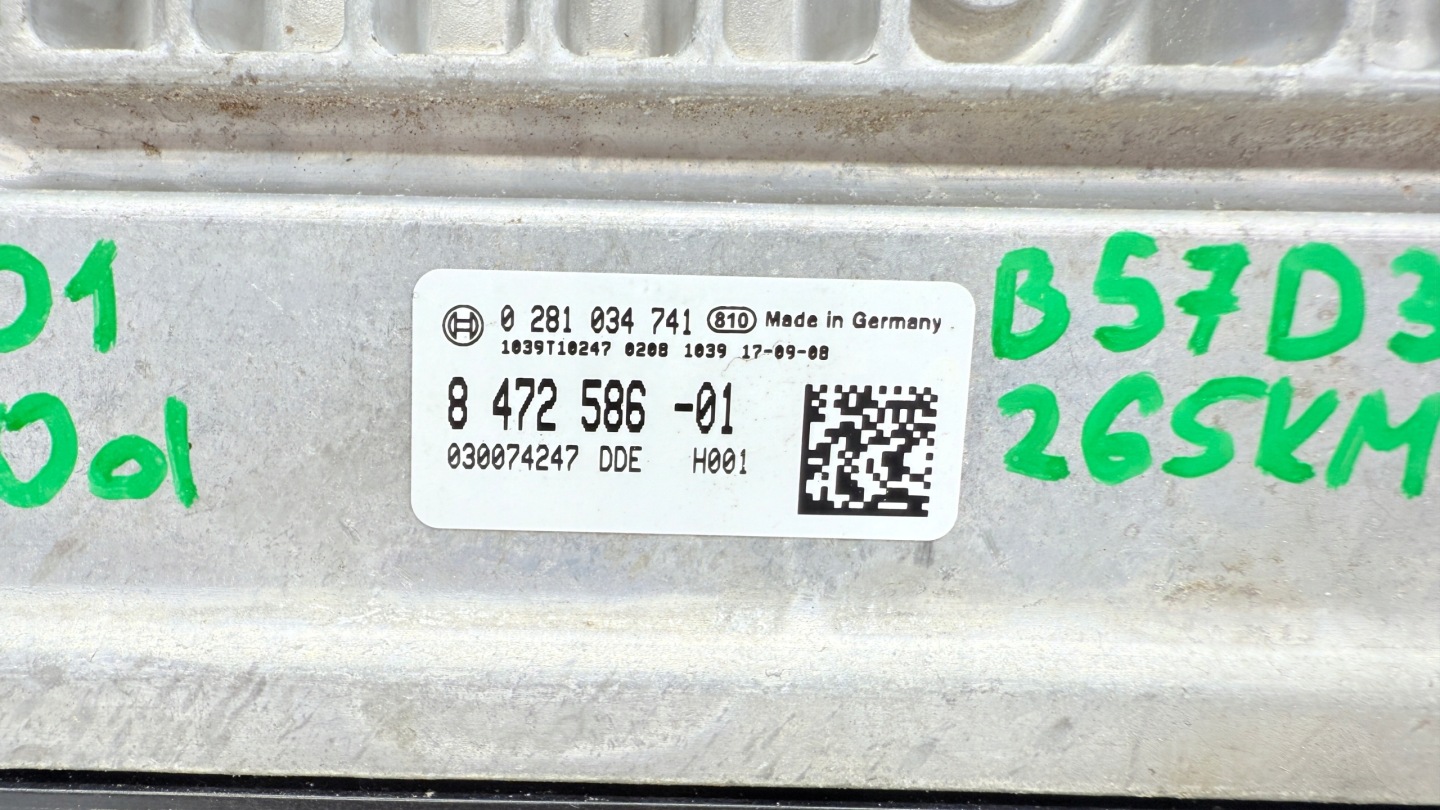 BMW G01 G02 G30 control unit computer of the engine B57D30A 265KM 30d 530d 8472586