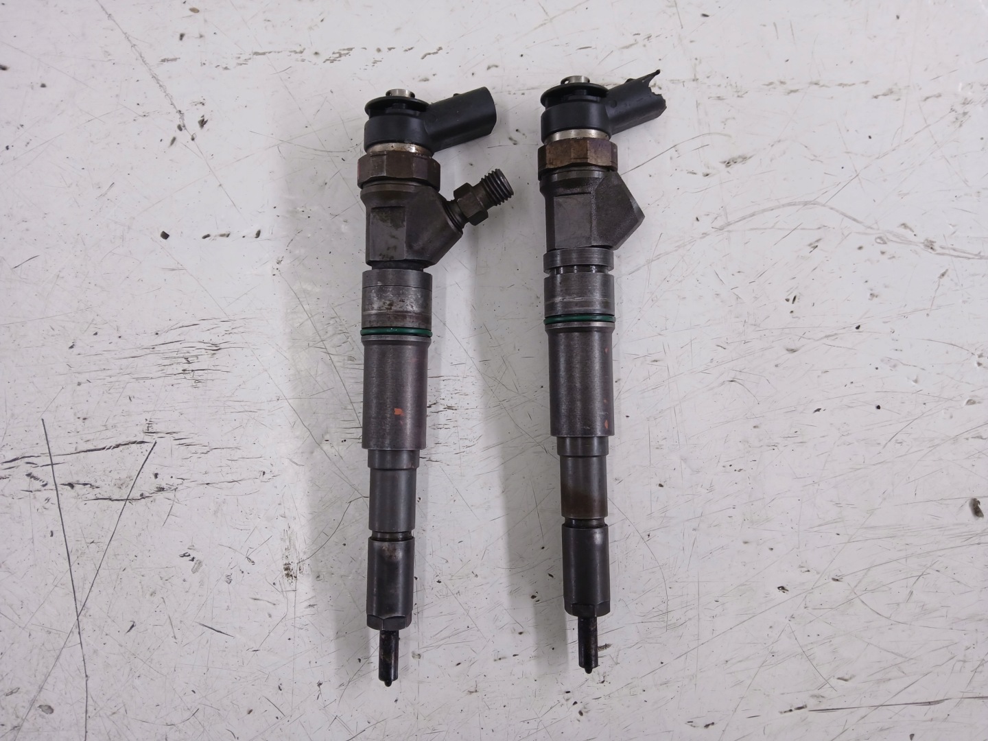 BMW E46 2.0 D injector nozzle 7788609