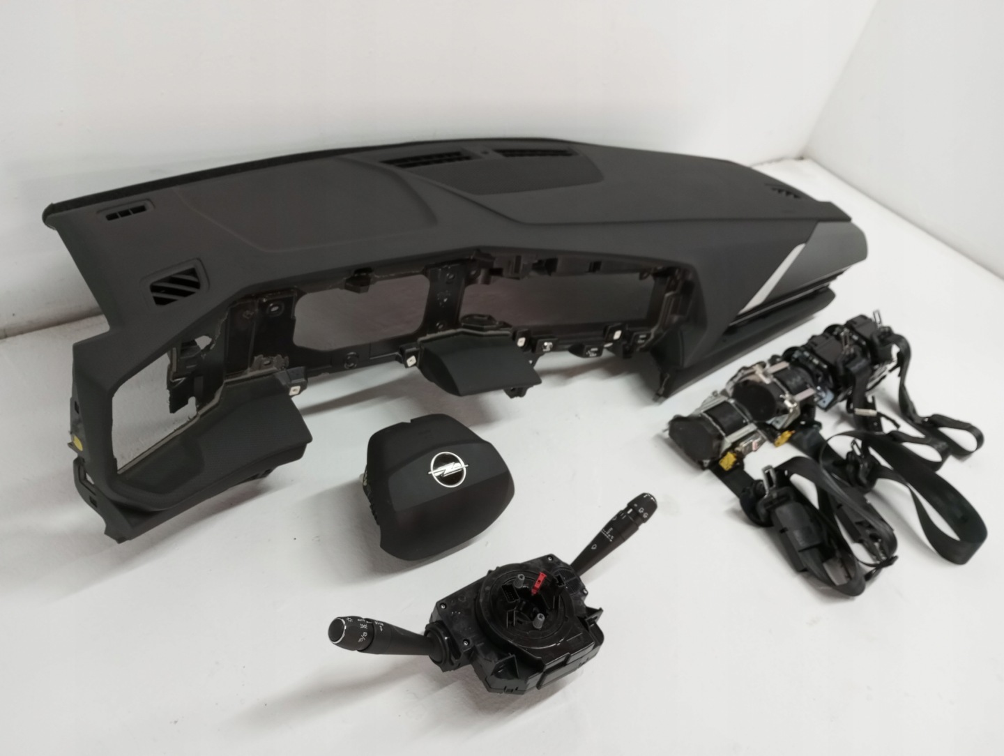 dashboard OPEL ASTRA L 22R