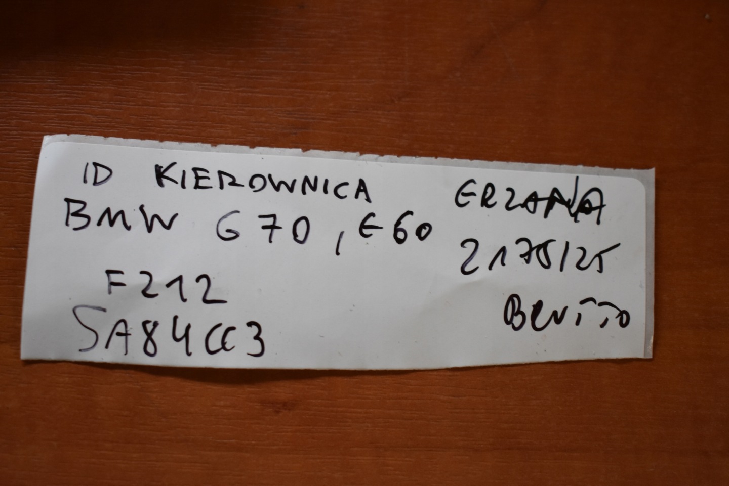IDEALNA lenkrad GRZANA BMW G70 G60 1