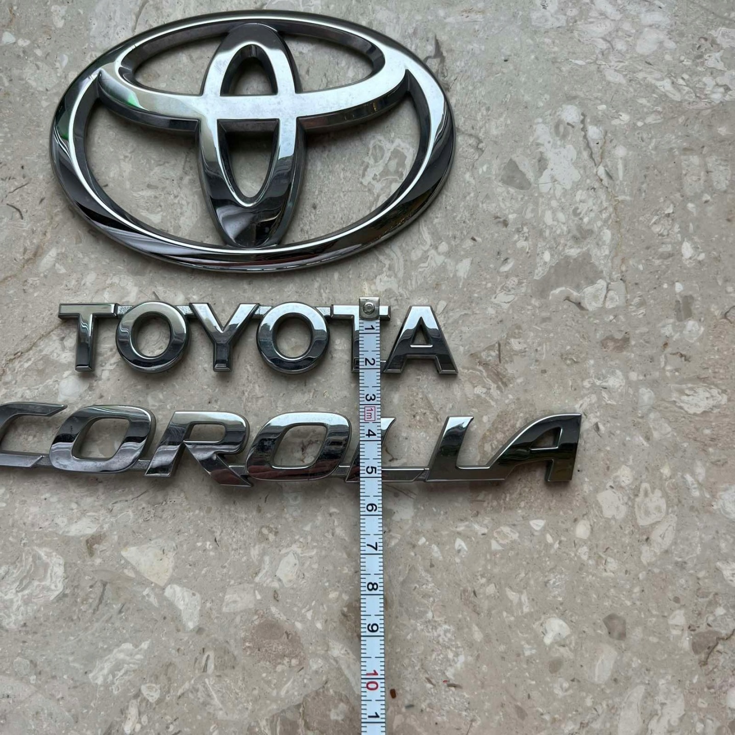 TOYOTA COROLLA EMBLEMAT heckklappe heck Original 90975-W2007