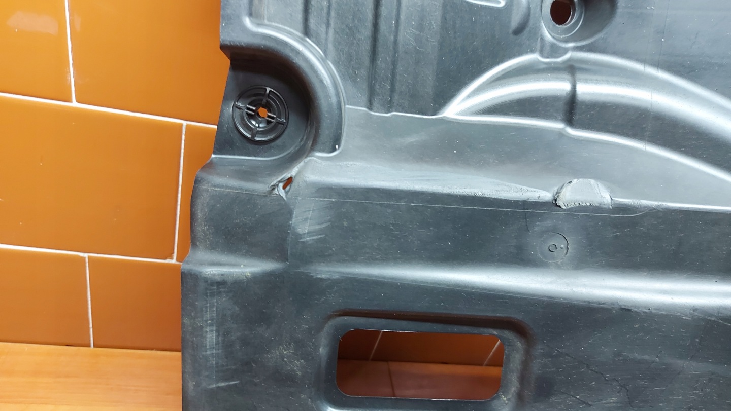 cover chassis left left rear rear part TOYOTA COROLLA E21 sedan 19