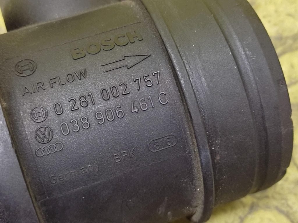 SKODA OCTAVIA und 1.9 TDI luftmassenmesser 0281002757