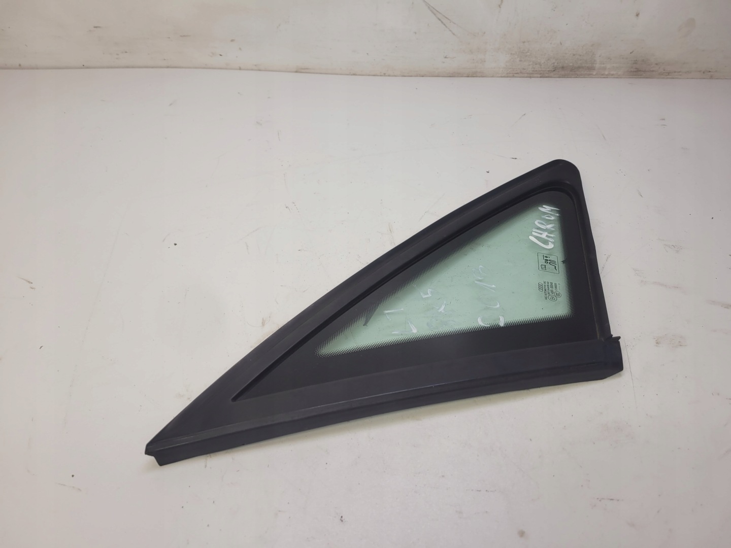 window bodywork AUDI A4 B8 8K5 sedan CHROM left rear part 2013R original !!!