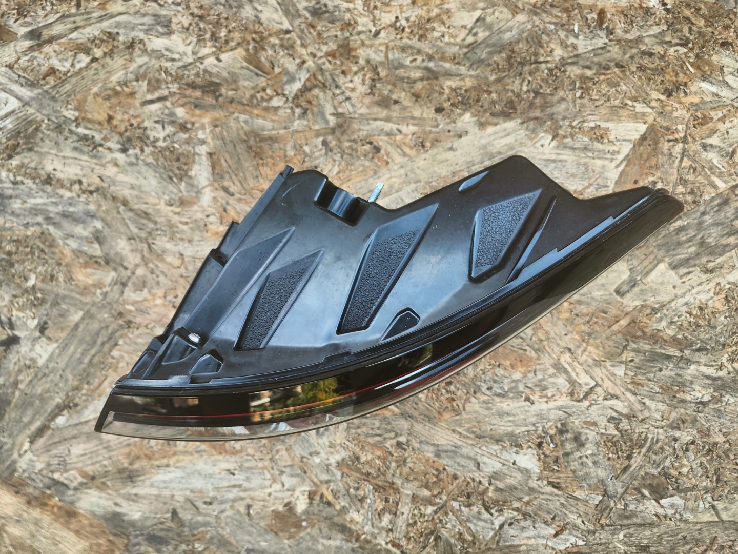 light right rear part rear right RENAULT AUSTRAL 265502610R
