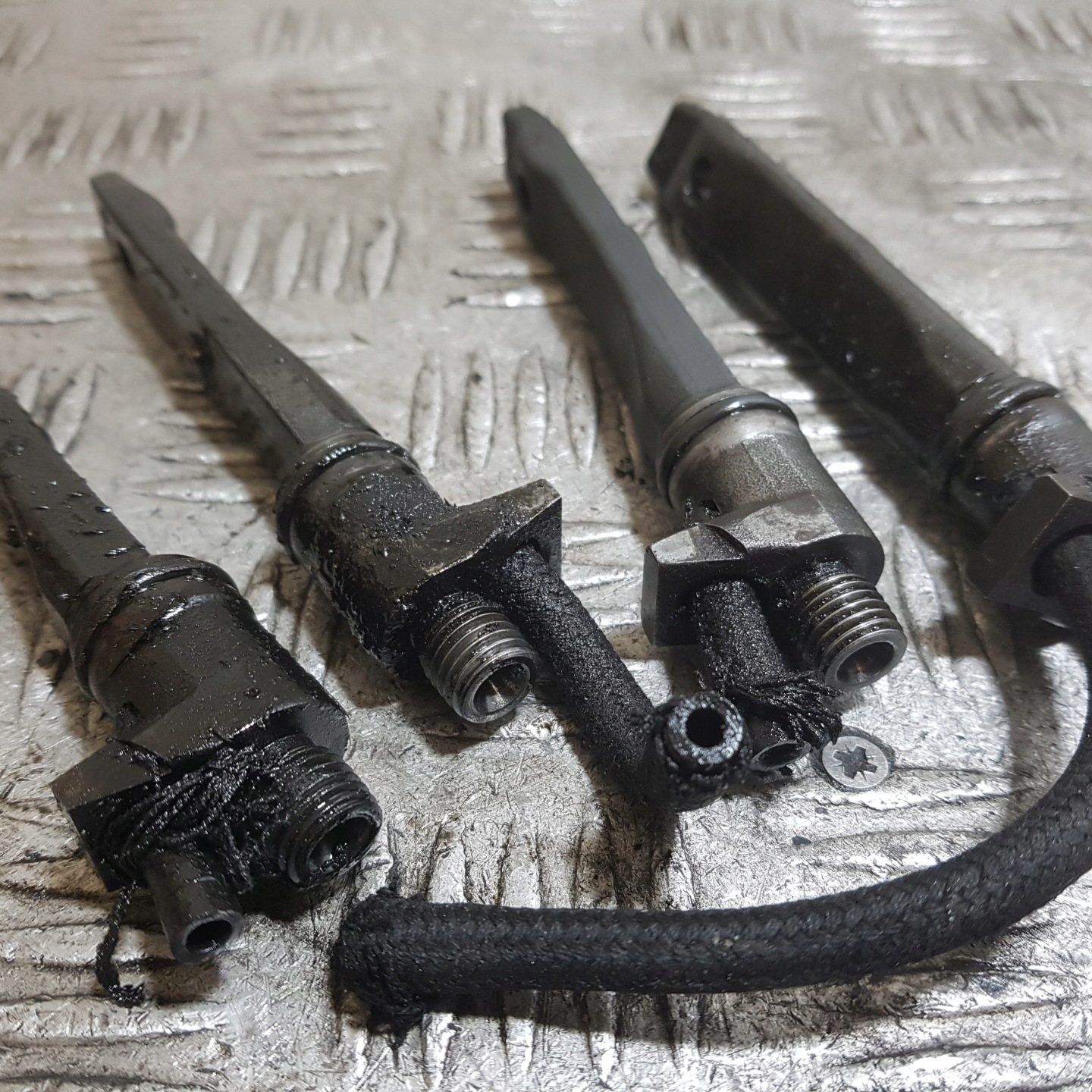 Einspritzdüse Einspritzdüse KOMPLET OPEL ASTRA G 2.0 DTL