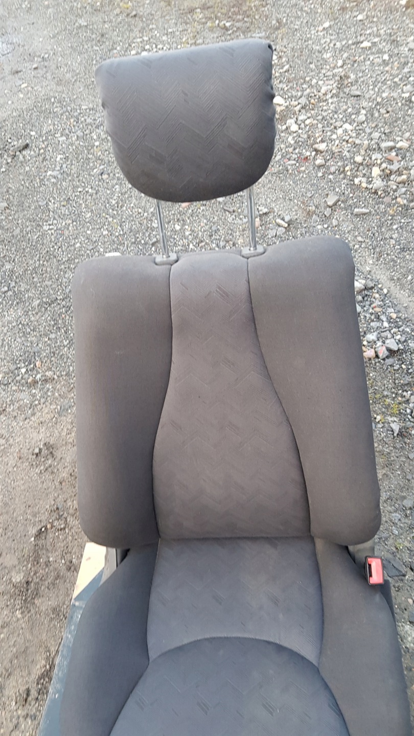 MERCEDES W220 seat right front MASAZE MATERIALOWY NIE leather