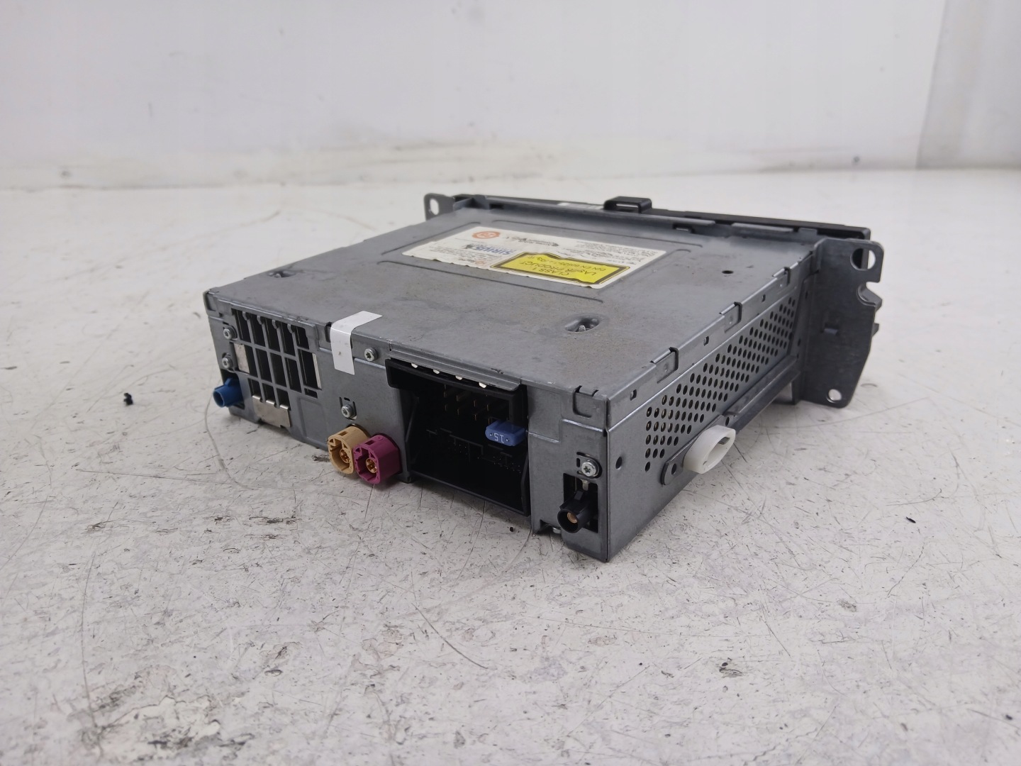 BMW E90 E91 E83 E87 E84 RADIO player navigation NAVI 9239323
