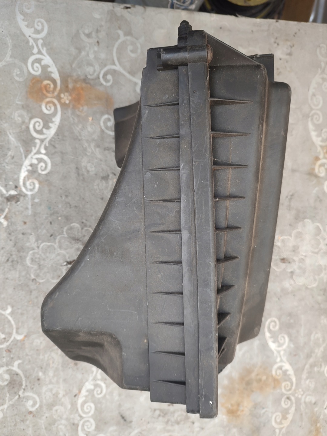 Gehäuse filter luft OPEL ZAFIRA A 2.2 9129076