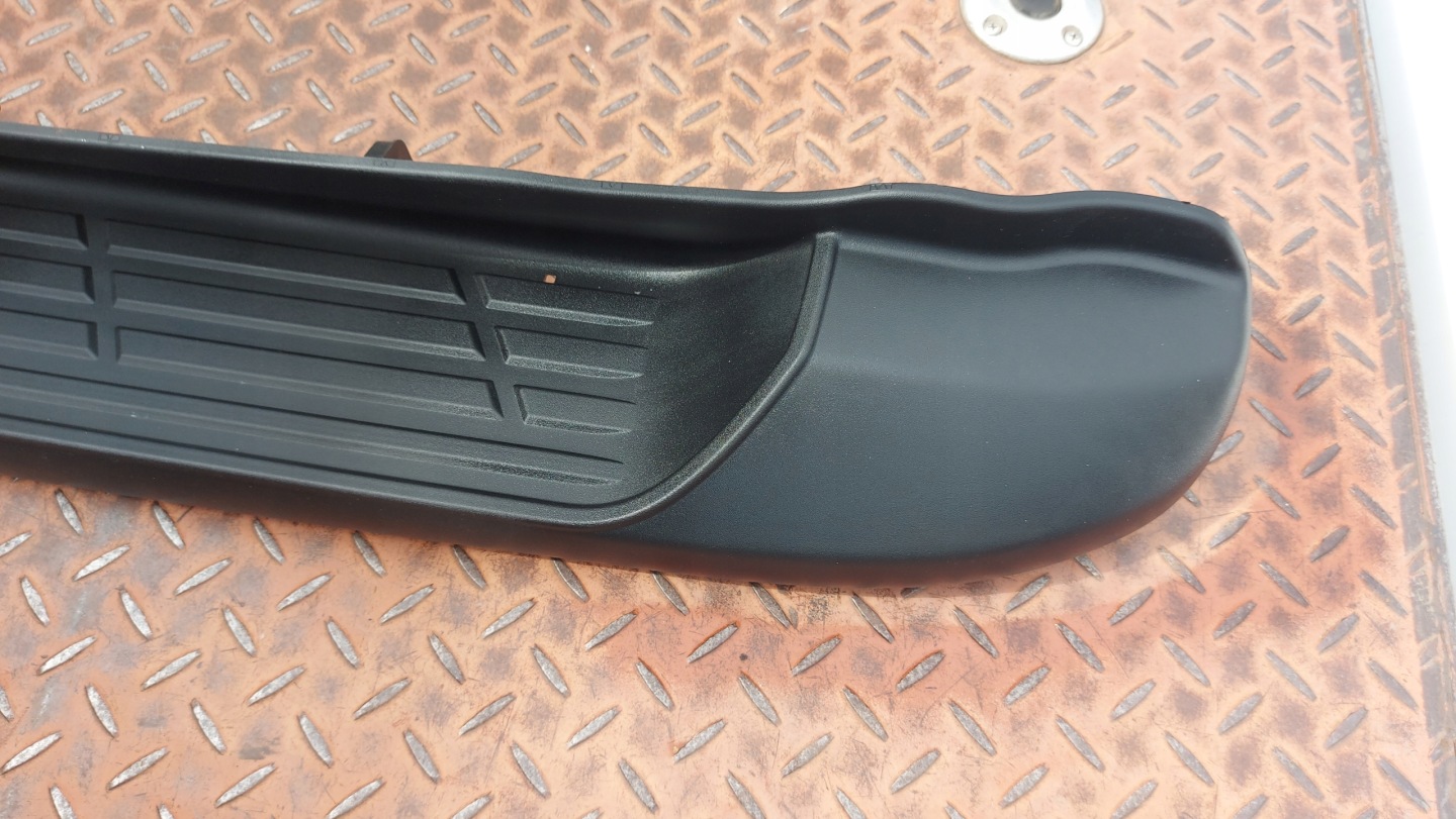 STOPINIE STOPIEN threshold left TOYOTA HILUX VIII 15