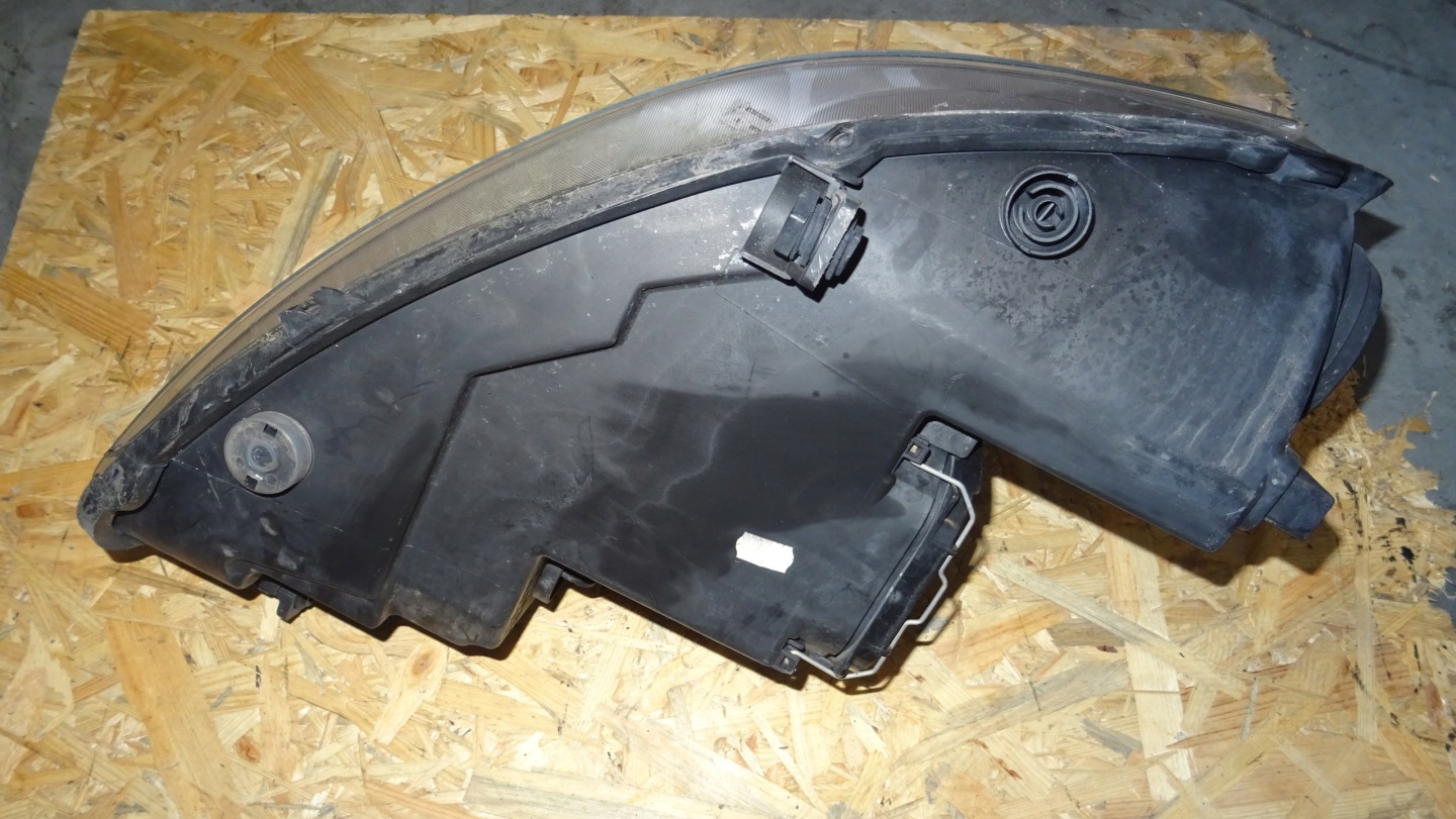 SEAT OE 5P2941033A REFLEKTOR NR 64