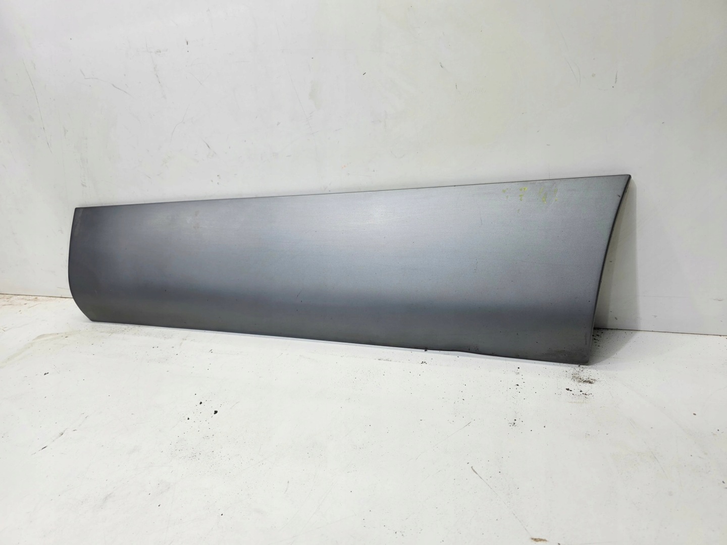 moulding lower door left rear part AUDI Q7 4L 4L0853969A/B