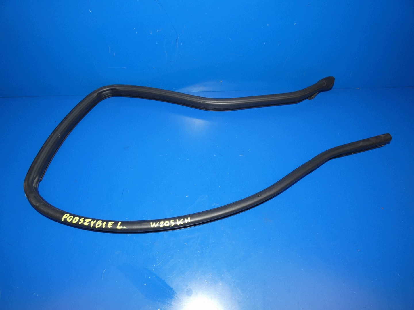torpedo front side left Mercedes-Benz C W205