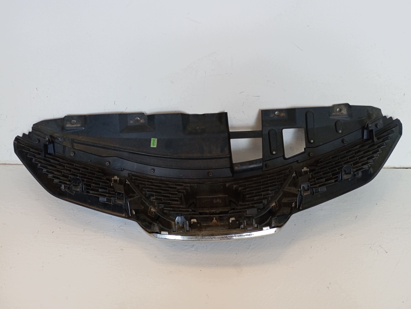 Grille NISSAN QASHQAI II J11