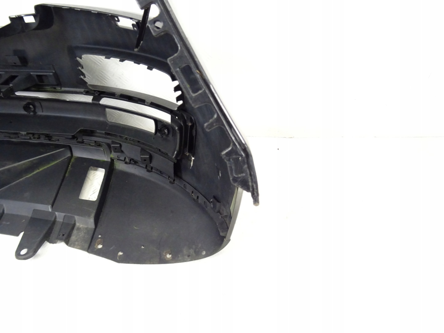 Range Rover Vogue IV L405 front bumper