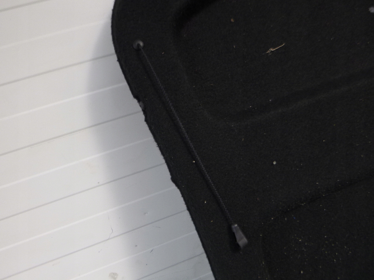 FORD MONDEO MK3 plato rear boot rear part original