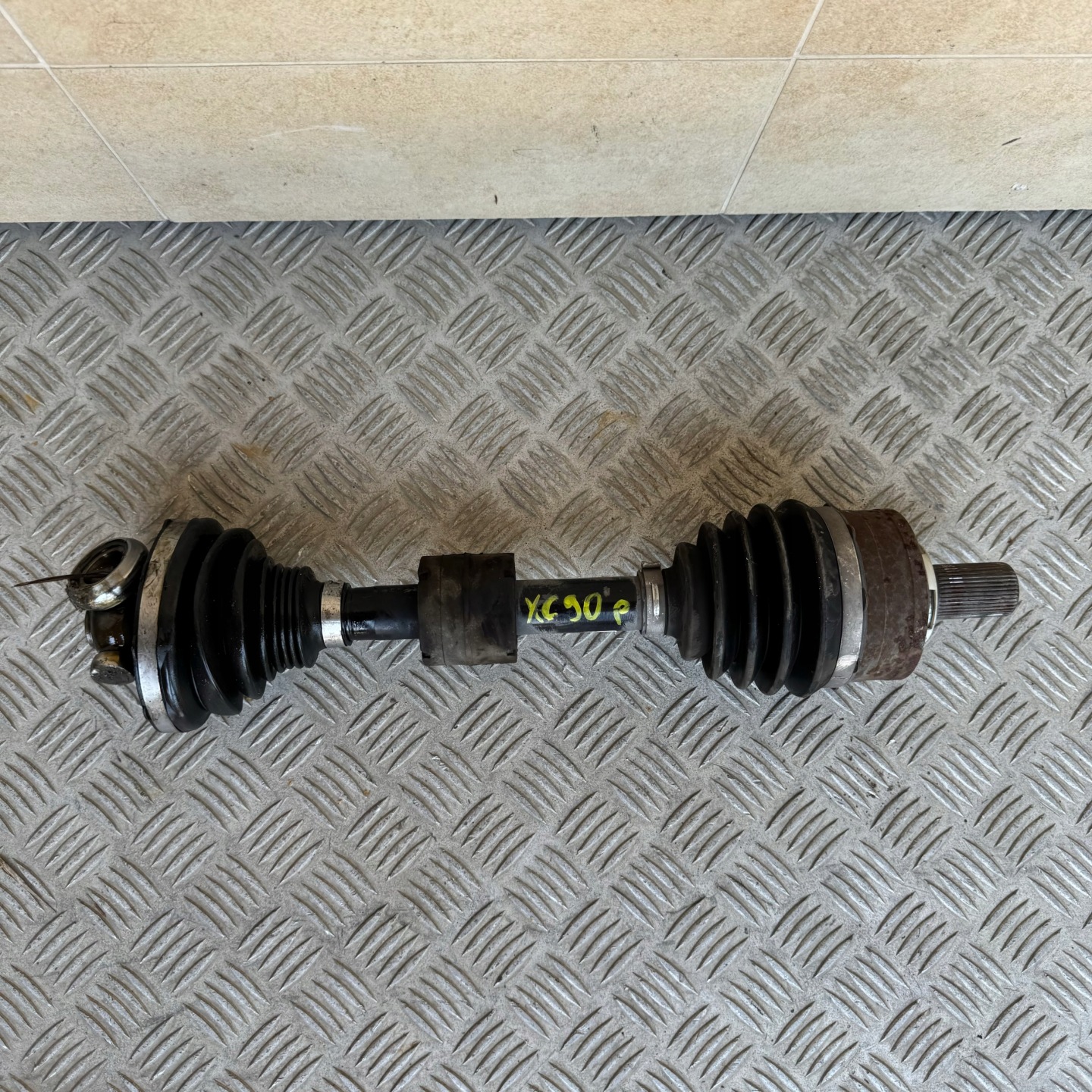semi-axis front right VOLVO XC90 II LIFT 2.0 MILD HYBRID