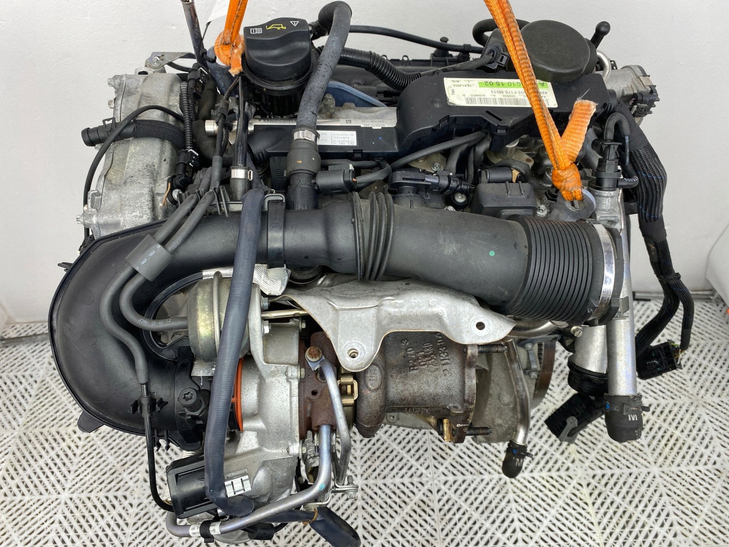 engine complete 270910 Mercedes A180 W176 2013r 1,6 CGI 270.910 122KM