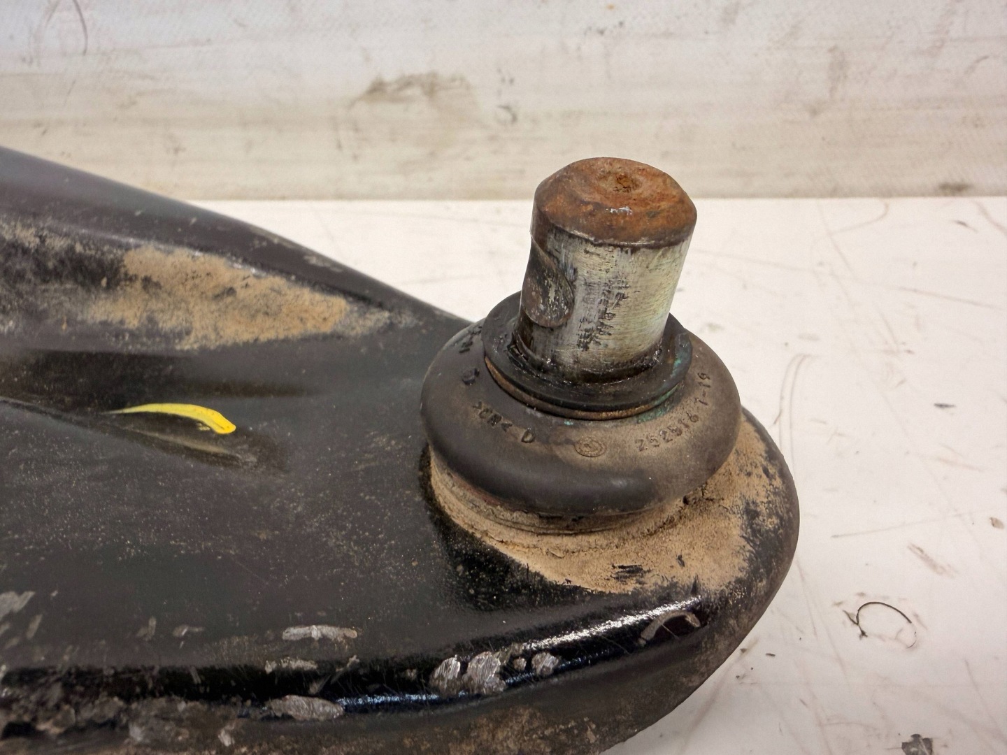 Renault Express II arm right front front 545006623R