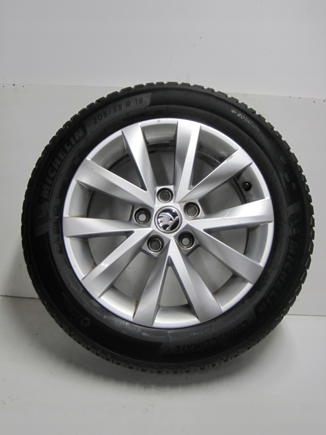 wheels discs tyres SKODA OCTVIA 5E0 R16 M+S 5MM